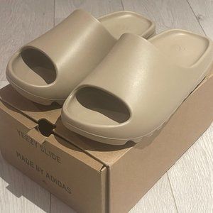 Yeezy Slide Pure Kanye Slides fits 11/12 Mens $300 - $350 Value